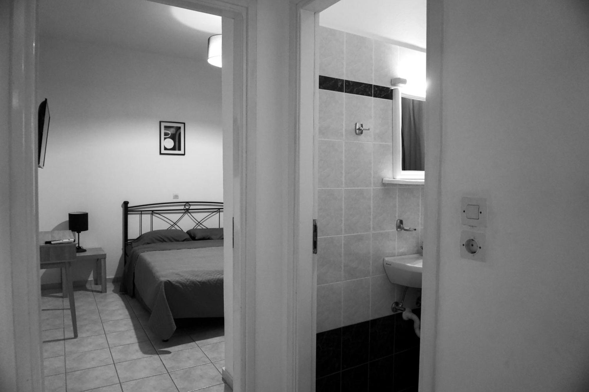 Pink Sand Sea Apartment Adelianósz Kámbosz Kültér fotó